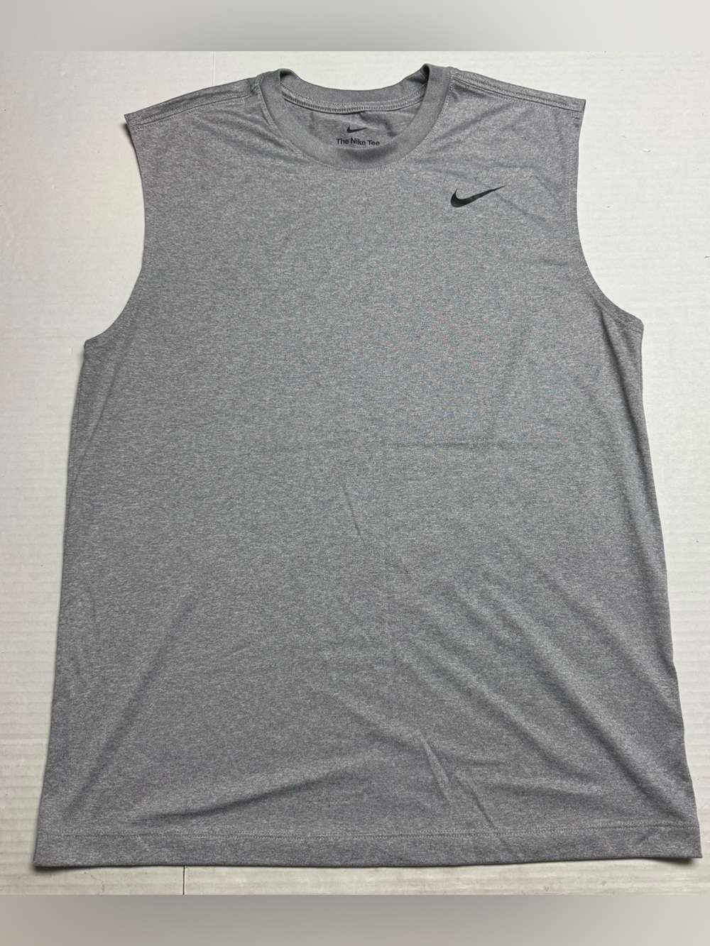 Nike Legend Dri Fit Gray Sleeveless Top Activewear Shirt Casual Sports Size: M